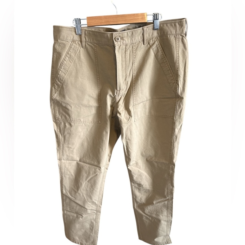 JCrew men’s 770 Chino pant